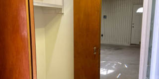 3/2/2 Newly painted! ALL BILLS PAID! Gallery 33