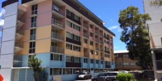 Punahou Heights Gallery 17