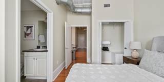 The Stahlman Gallery 8