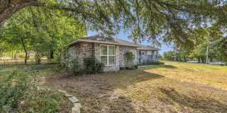 Great 3 bedroom 2 bath home across from Buena Vista Park! Great 3 bedroom 2 bath home across from Buena Vista Park! Gallery 1