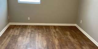 Renovated One Bedroom Duplex Gallery 7