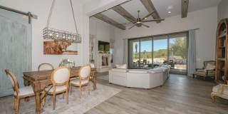 5861 E Cloud Road Gallery 7