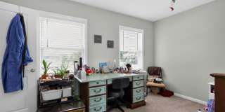 Charming 2BR Townhome in Athens Gallery 17