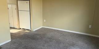 319 W Washington Ave - 2 Gallery 1