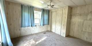 FIRST MONTH RENT FREE! Cute and Quiet 2/2 in N. Ft. Myers Gallery 13
