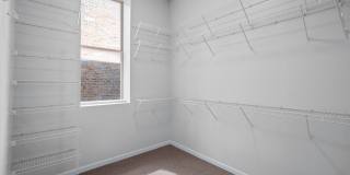 4545 S Drexel Boulevard Gallery 18