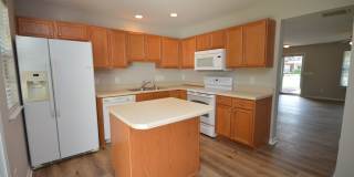 3617 Bison Hill Ln, Raleigh - Bev Roberts Rentals & Property Management Gallery 10