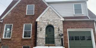 3 Bedroom 1.5 Bath House, Finished Basement, Garage-Suburban SD Gallery 1