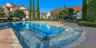 Willowbend Apartments Gallery 1