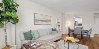 Center Place Gallery 34