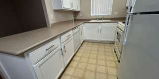 Henderson - 2 bedroom condo Gallery 7