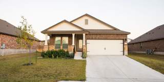 3/2 Gorgeous Brick Home Gallery 1