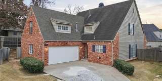 3026 E 89th Place Gallery 1