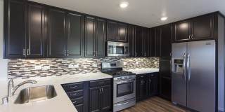 OPEN HOUSE: 2/28 10AM-12:30PM 4 Bed with 2 Car Garage  Washer/Dryer in Unit Gallery 1