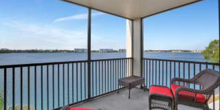 118 Lake Emerald Dr Gallery 4