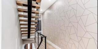 2309 Dickinson Street Gallery 13