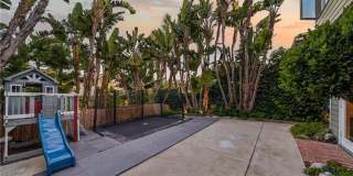 1044 Noria Street Gallery 24