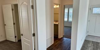 1270 Plymouth Place Gallery 12