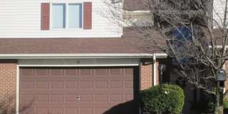 2 Bedroom 2.5 Bath Townhouse with Loft ; 2 car garage Gallery 1