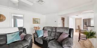 Golf Lover 4 Bed + Den and 3 Bath Pool Home in Lely Golf Estates Gallery 10