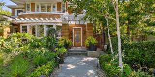 Beautifully Appointed 7-Bedroom Home with Lush Garden Setting in Palo Alto Gallery 1