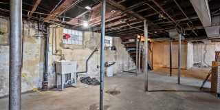 113 Johnston Avenue Gallery 19