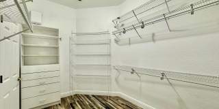 2384 Creek Ct Gallery 25