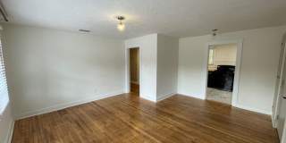 Recently Renovated 2 Bedroom Apartment in Duckpond Gallery 3