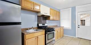 Stunning 2 bedroom home in Homestead available September 1! Gallery 27