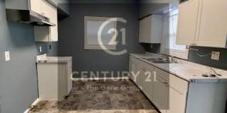 2114 Wayne Ave. Gallery 7