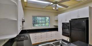The Carina Victorian Home near the Row! Gallery 11