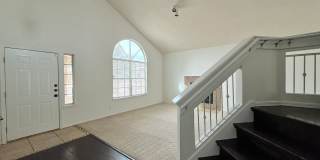West El Paso 3bed 2.5bbath refrig A/C Home Gallery 4