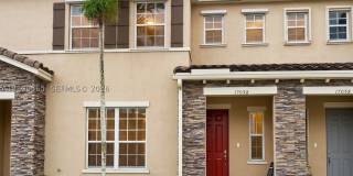 17058 SW 95th Ter Gallery 1