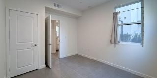 1568 E Thompson | Spanish Townhome Midtown Ventura | 4BD/3BA Unfurnished Gallery 20