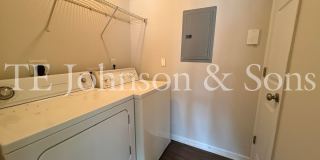 Lovely 2 Bedroom Condo Off Hwy 150 Gallery 8