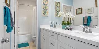 Beautiful, Partially Furnished Oceanside Home Gallery 21