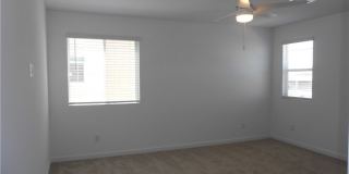 324 Lupton Avenue Gallery 6