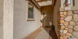 Oversized Lot + Dual Garages! 3 Bed + Den in Mountain Vista Gallery 5