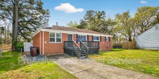 2012 Midway Avenue Gallery 1