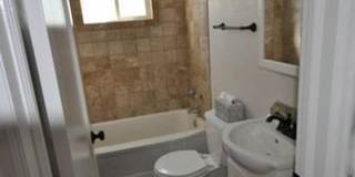 Great updated 2 bed 1 bath, 2 car garage Great updated 2 bed 1 bath, 2 car garage Gallery 7