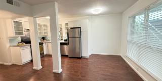 River Oaks Gallery 28