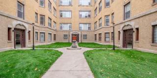 7377 North Damen Ave - J2 Gallery 10