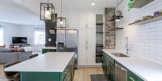 1306 S East Street Gallery 19