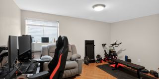 Spacious 2BR Condo Finished Basement in Aurora Gallery 32