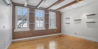 26 E 6th St Gallery 23