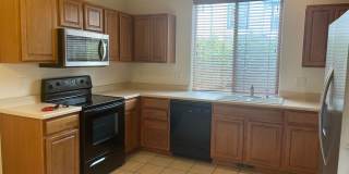Spacious 3 Bed, 2.5 Bath Townhome in Rigden Farm! Unit E! Spacious 3 Bed, 2.5 Bath Townhome in Rigden Farm! Unit E! Gallery 8