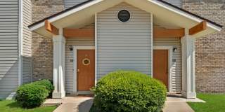 SUMMERTREE PLACE Gallery 17