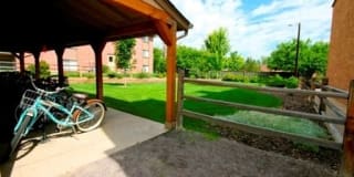 Glenlake Apartments Gallery 6