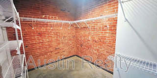 901 Washington Ave Gallery 7