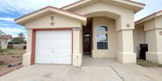 East El Paso 2bed/2Bath Duplex! East El Paso 2bed/2Bath Duplex! Gallery 1